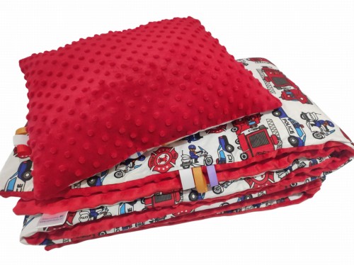 kocyk-minky-w-straz-pozarna-z-czerwonym-minky-z-poduszka-do-zlobka-75x100cm.jpg