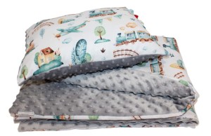 Kocyk i poduszka 75x100 + 30x40 – Ciuchcia retro i samoloty z szarym Minky 