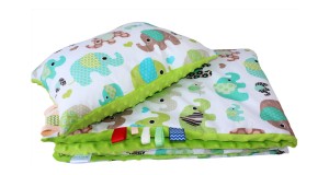 Kocyk 75x100 + Poduszka 30x40 – Słonie miętowe, zielone i beżowe na białym tle z zielonym Minky | Zestaw do żłobka i przedszkola