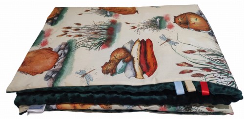 kołdra-160x200cm-minky-butelkowy-zielony-kapibary-na-beżowym-tle.jpg